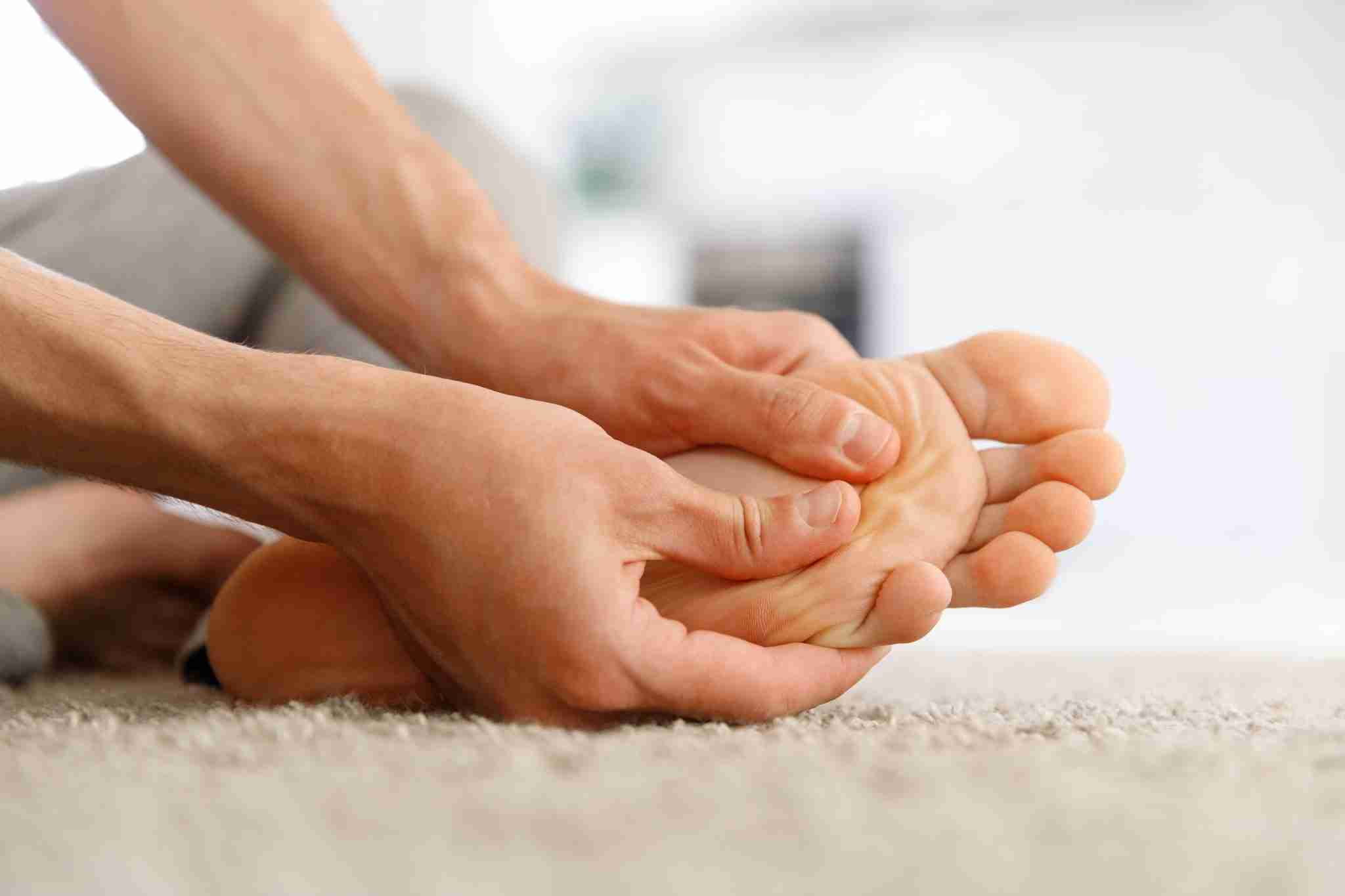 Ball of Foot Pain: Causes, Problems & Relief with Cluffy Insoles