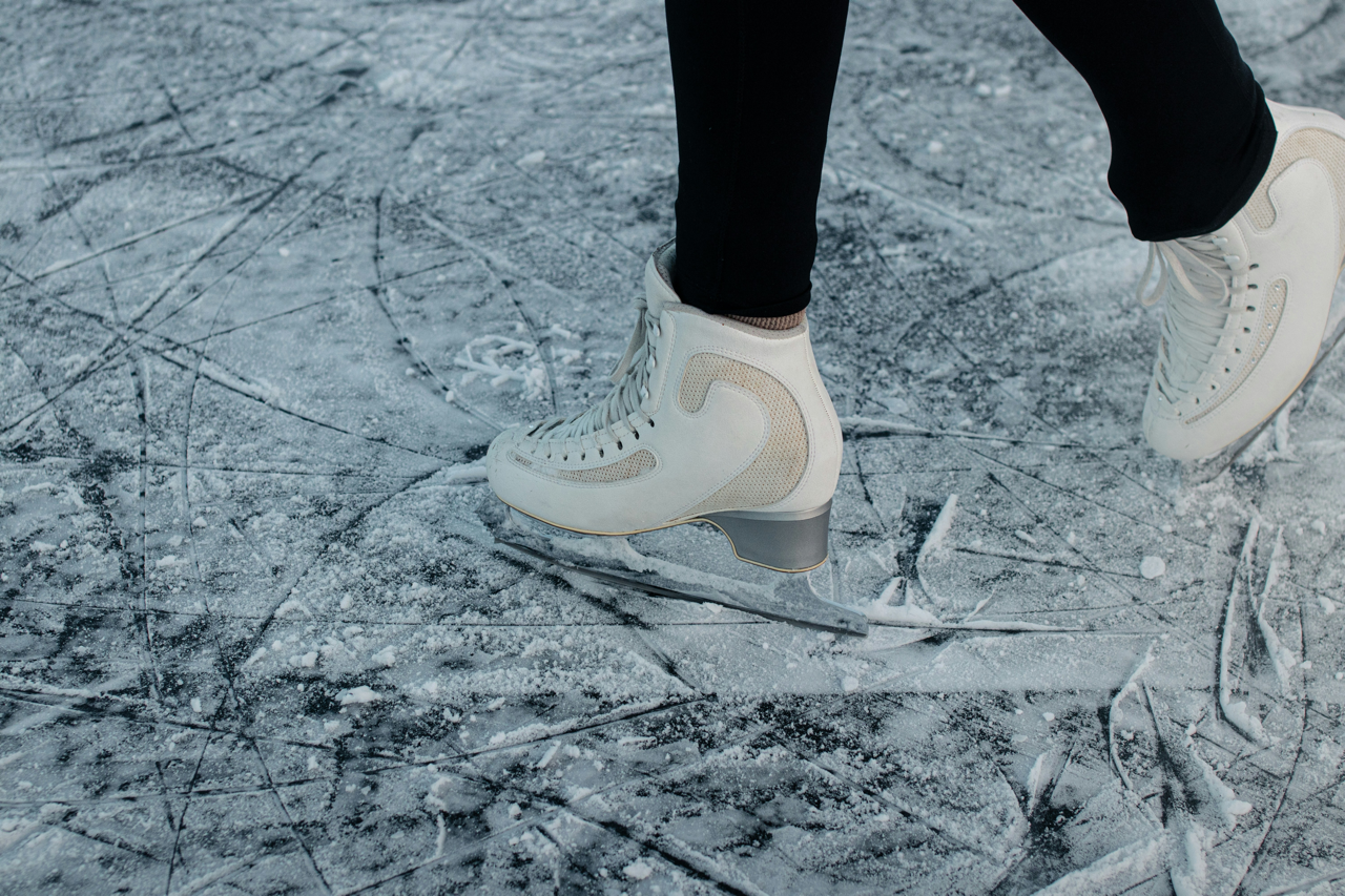 Cluffy figure skating hero